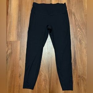 Halara UltraSculpt High Waisted Tummy Control Pocket Shaping Training Leggings